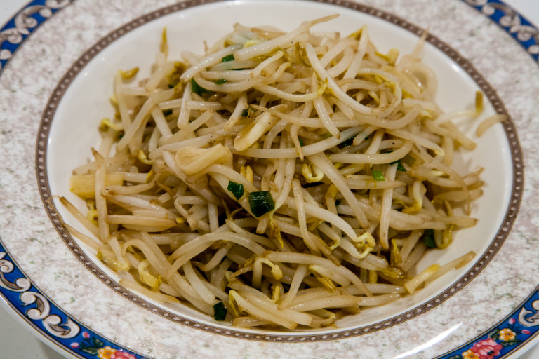 Stirfry Mung Bean Sprouts - Completed Dish