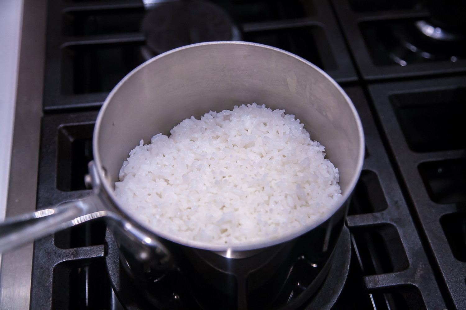 How to Cook Rice in a Rice Cooker (with Pictures) - wikiHow