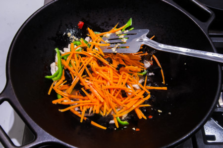 Yuxiang Pork Julienne (鱼香肉丝 Yu Xiang Rou Si) | Asian Cooking Mom