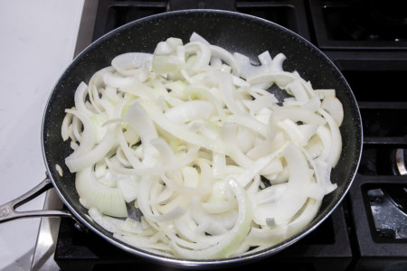 Onions with Pork Julienne - Preparation
