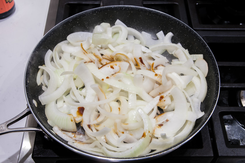 Onions with Pork Julienne - Preparation