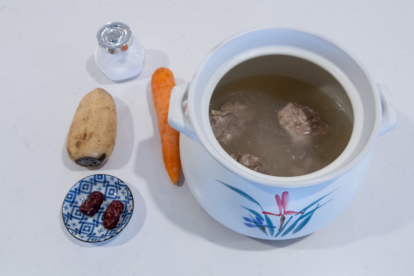 Carrot Lotus Pork Bone Soup - Ingredients