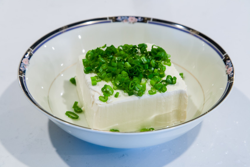 Soft Tofu Green Onion Salad - Preparation