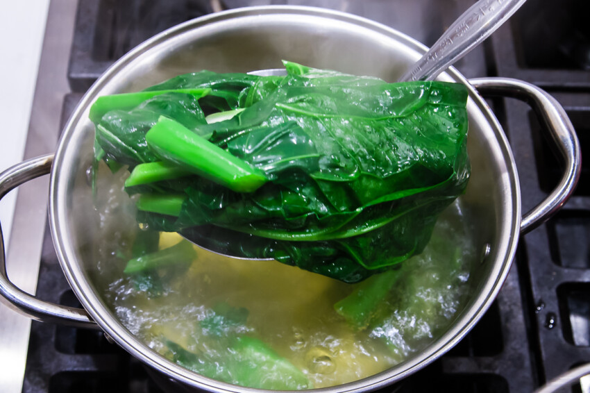 Chinese Broccoli with Oyster Sauce- Preparation