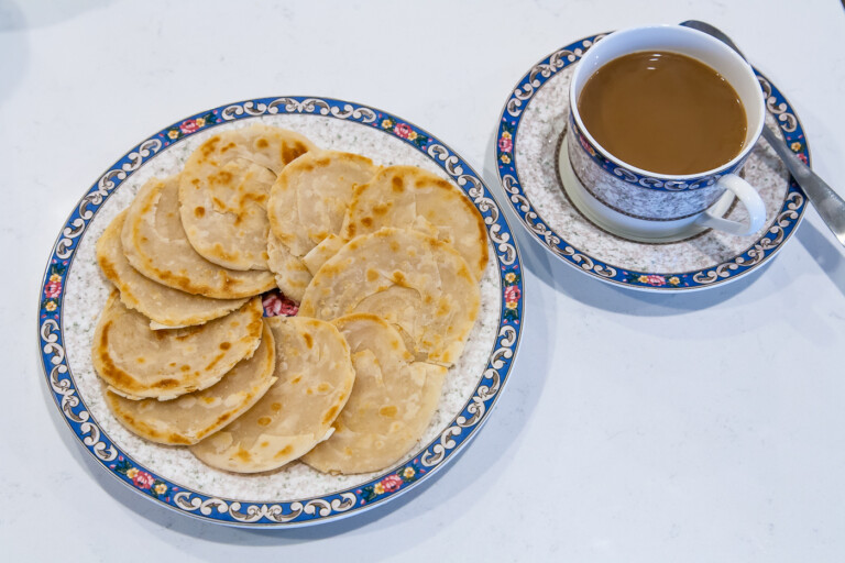 Improvised sweet sesame pancakces - completed dish