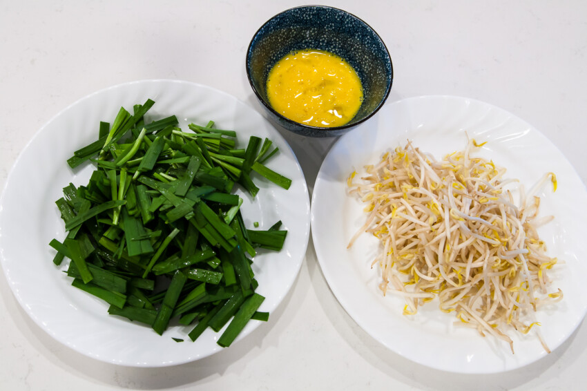 Chinese Chive Pork and Bean Sprout Stirfry - Ingredients