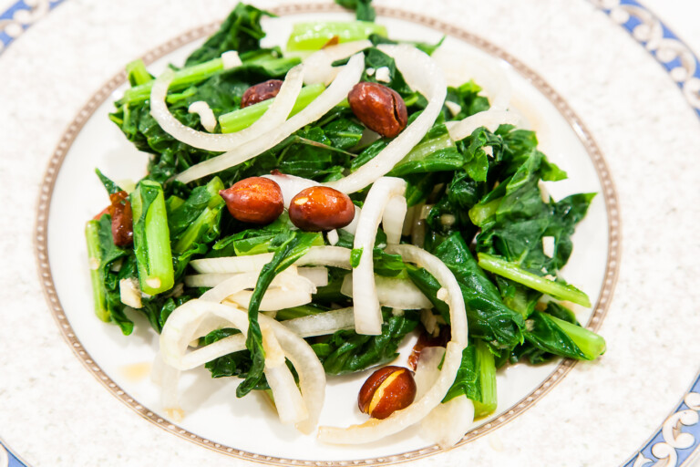 Daikon Radish Leaves (Greens) Salad - Completed Dish