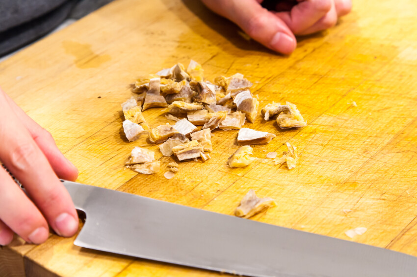 Chopping salted fish